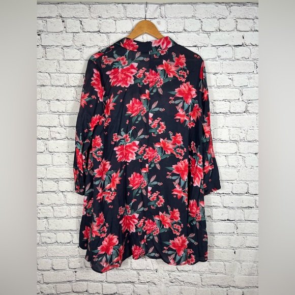 Zara Tops Zara Floral Long Sleeve Button Down Tunic Top In Navy And